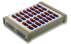 32-channel banana jack signal interface for host instruments